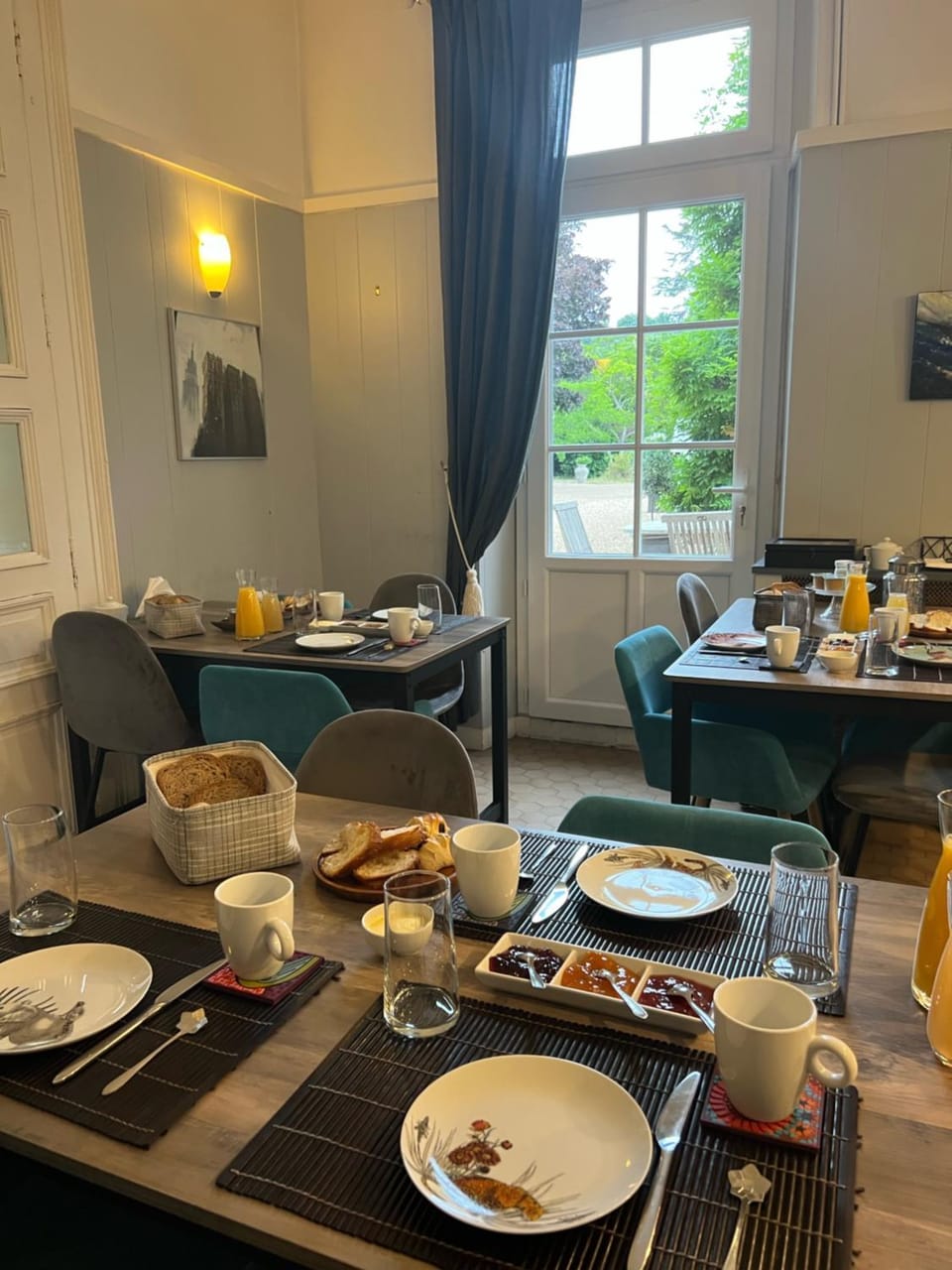 Lounge or bar, Food and drinks, Food, Breakfast, Breakfast, Drinks