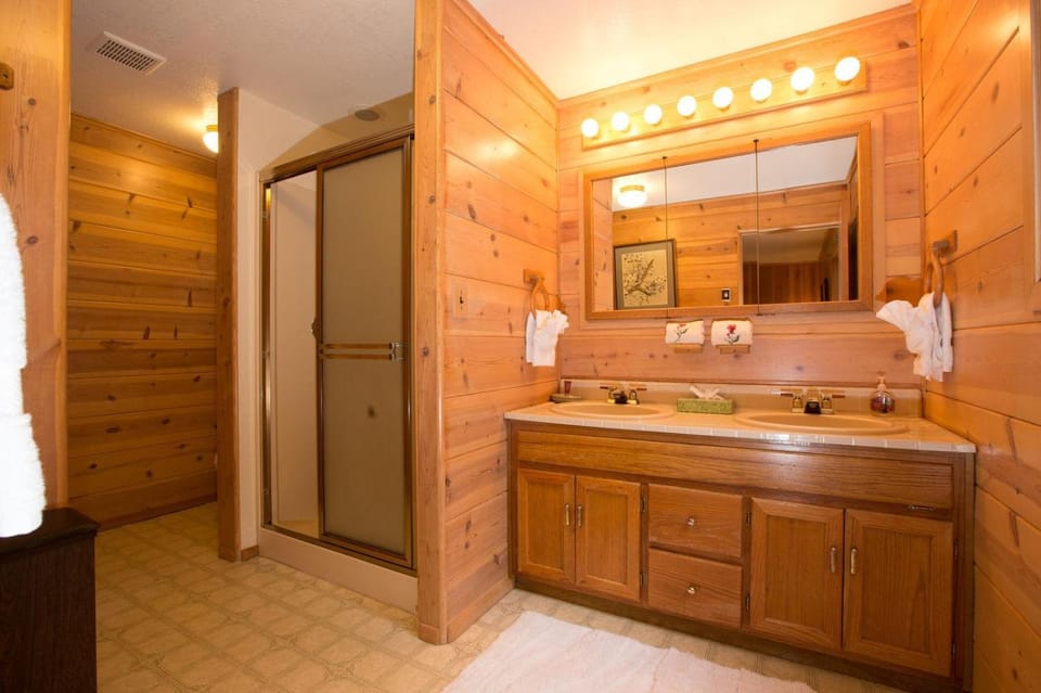 Mirror Pond House in Bend