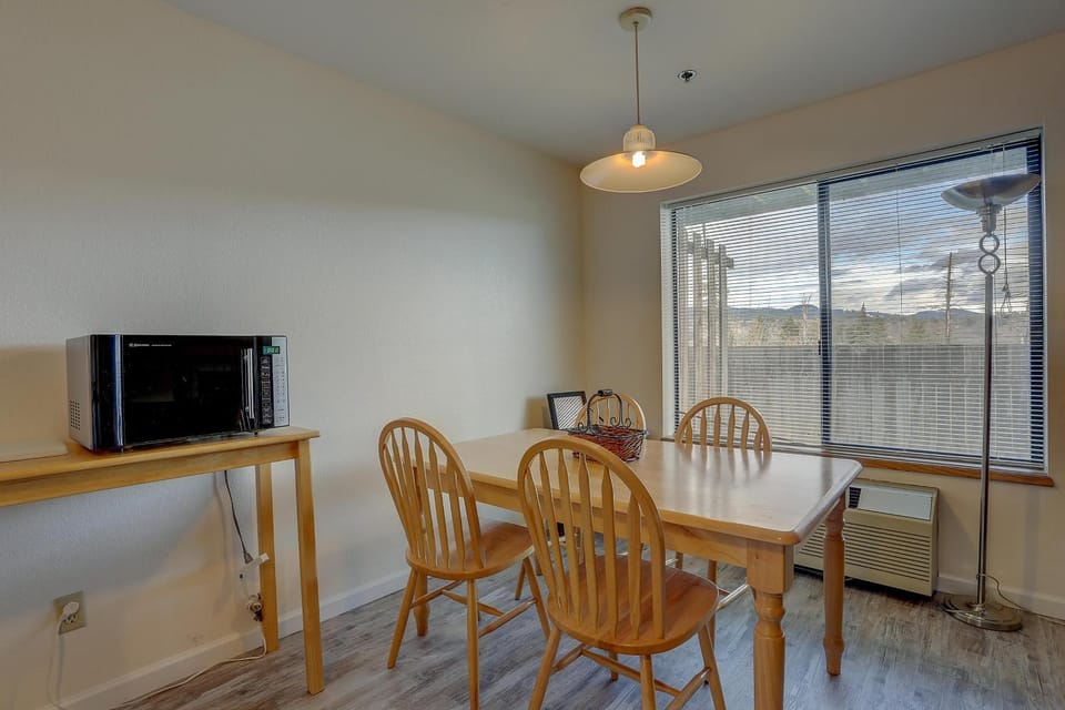 Toro Bravo 30 day minimum House in Hood River