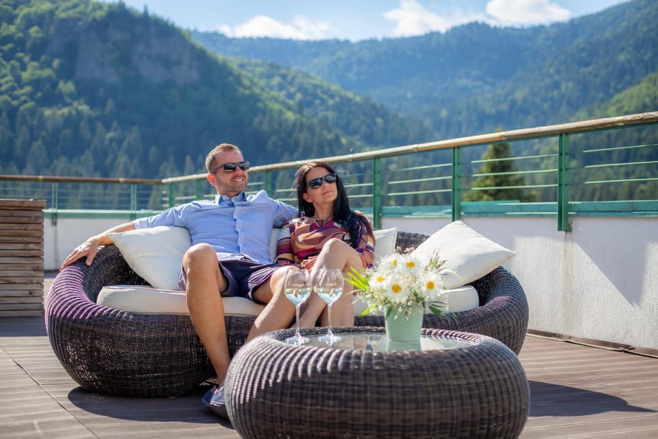 People, Natural landscape, Summer, View (from property/room), Balcony/Terrace, Seating area, Guests, Mountain view