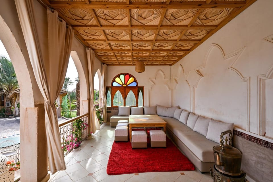 Patio, Seating area, Internal: Not applicable to any particular room