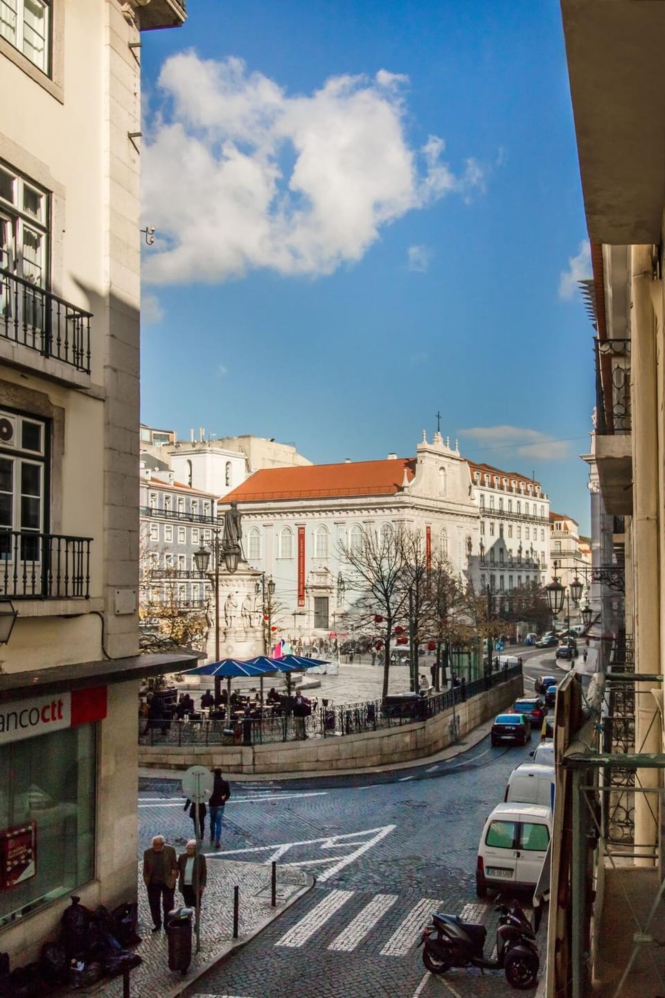 Chiado Balcony Apartment Apartment in Lisbon