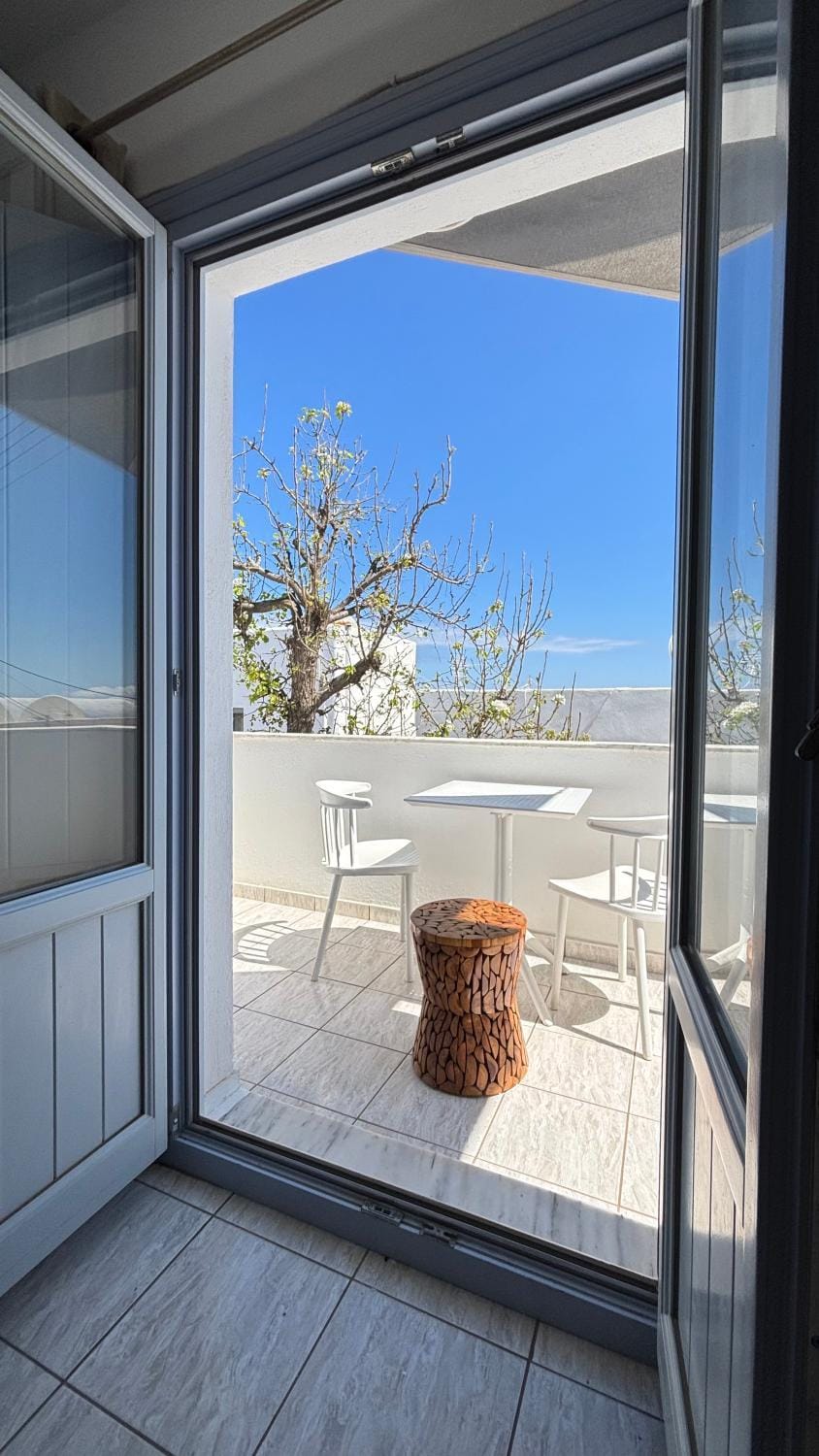 View (from property/room), Balcony/Terrace