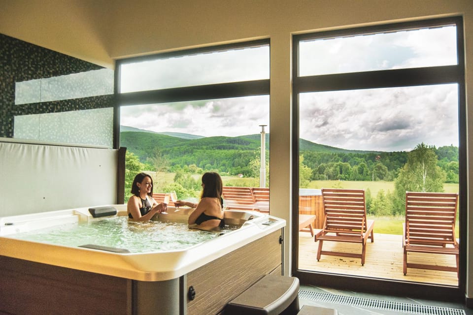 Day, Natural landscape, Hot Tub, View (from property/room), Mountain view