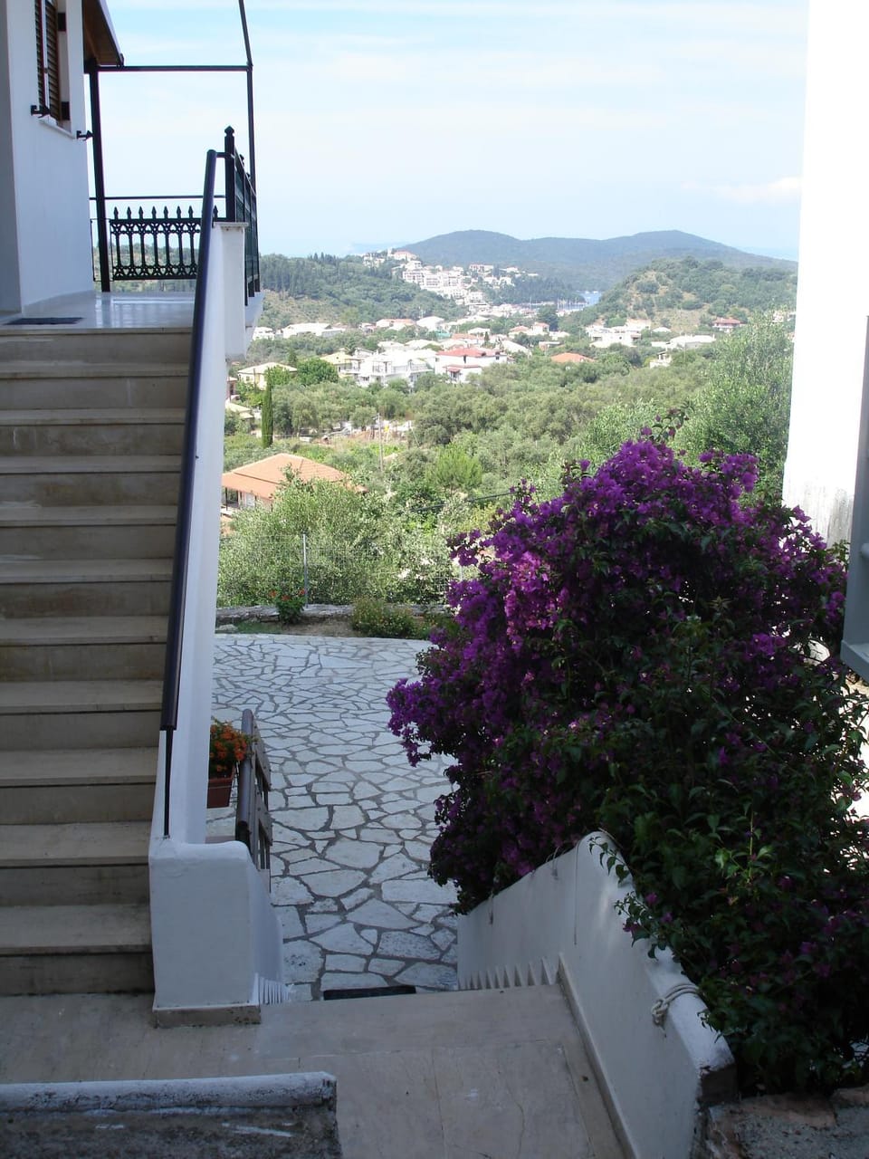 Facade/entrance, City view