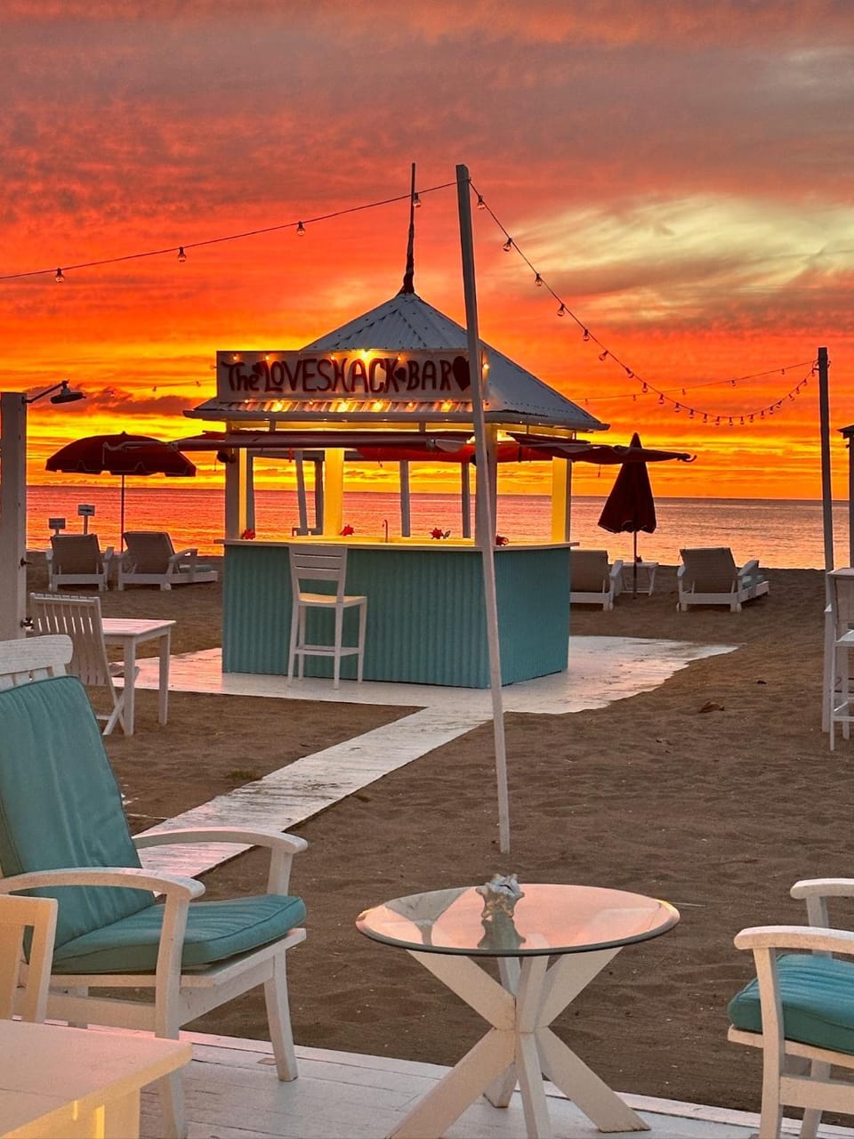 Restaurant/places to eat, Beach, Sunset