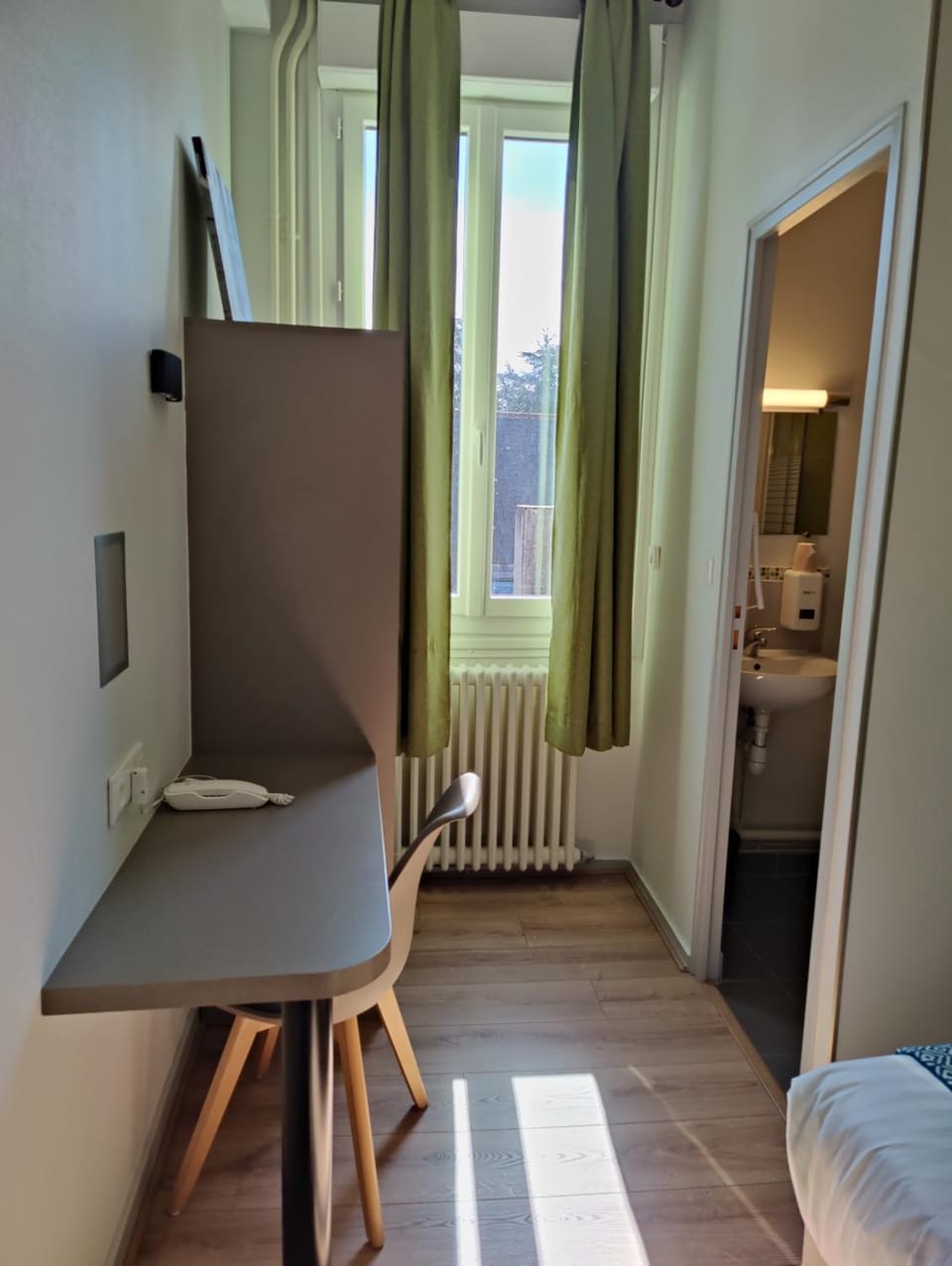 Hotel Des Lices - Angers Hotel in Angers