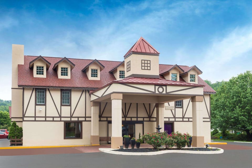 Property building, On site