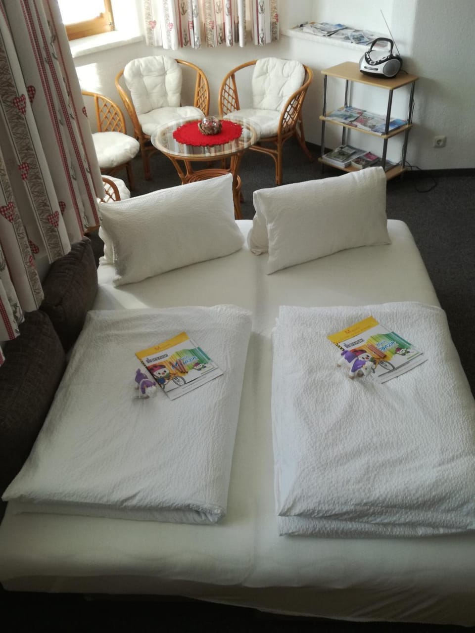 Bed, Living room, Seating area, Bedroom