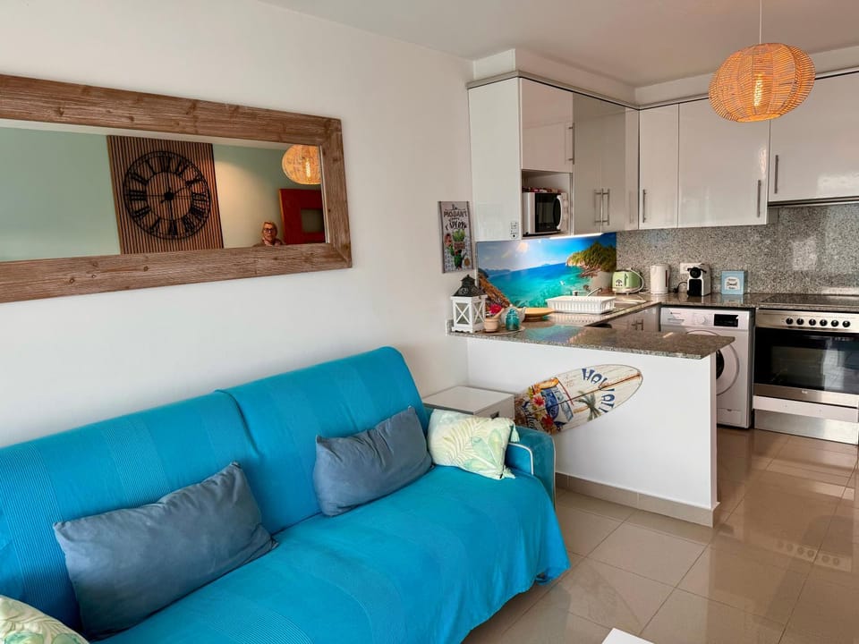 Almadrava Beach Apartment in Roses