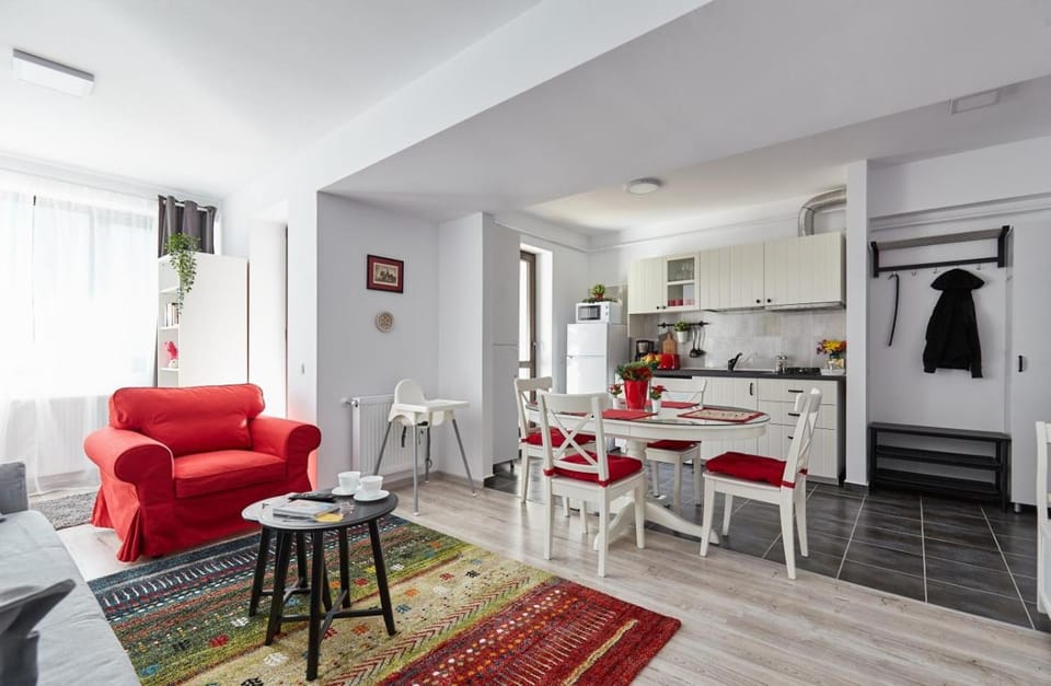 Living room, Dining area