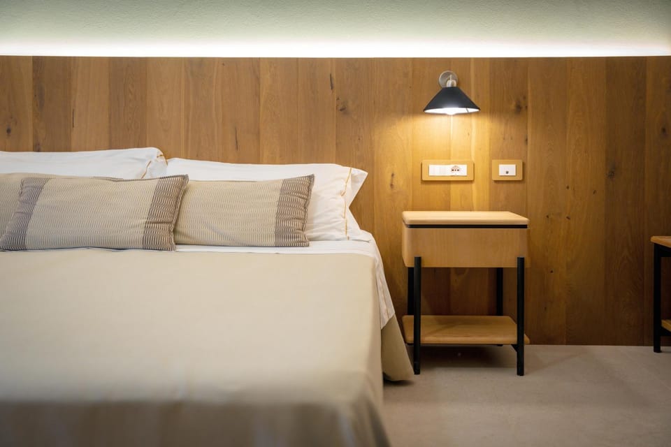 Bed, Bedroom, furniture