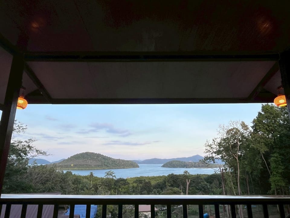 Koh Jum Serenity Resort House in Krabi Changwat