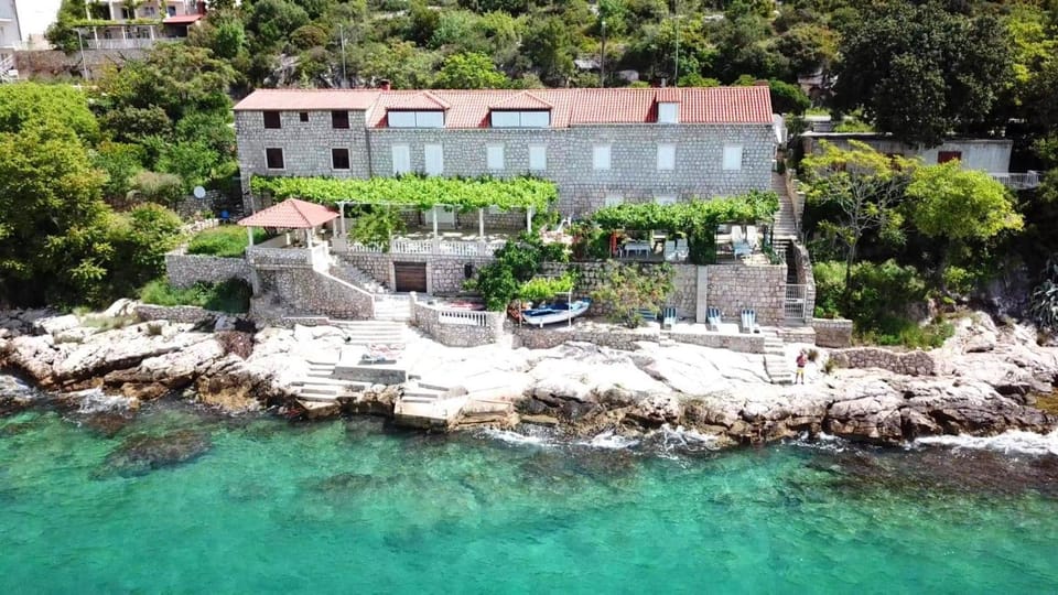 Sea of Eden Apartment in Dubrovnik-Neretva County