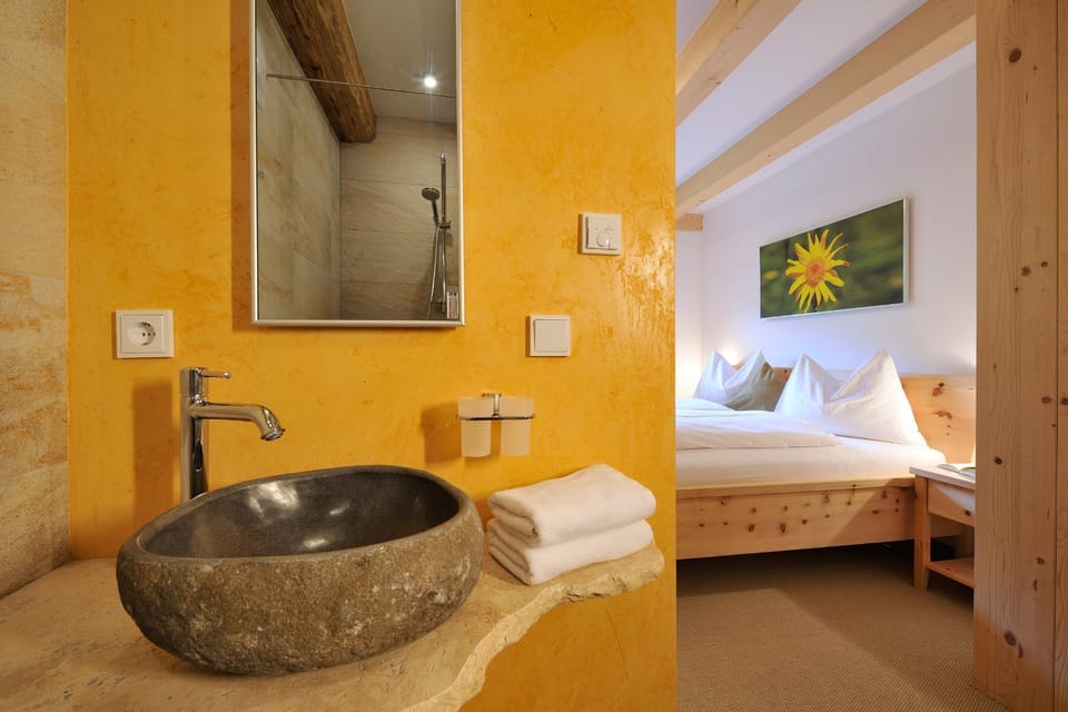 Bed, Bathroom