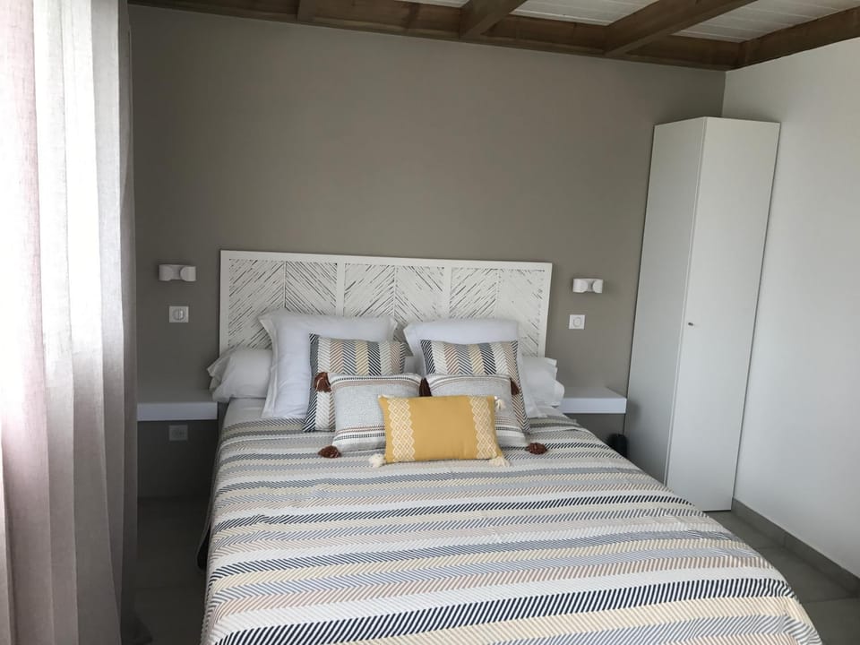 Bras-Panon: Maison avec vue et piscine 1-4 pers. House in Réunion