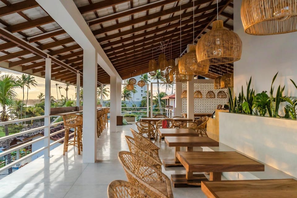 Property building, Restaurant/places to eat, Day, View (from property/room), Living room, Banquet/Function facilities, Seating area