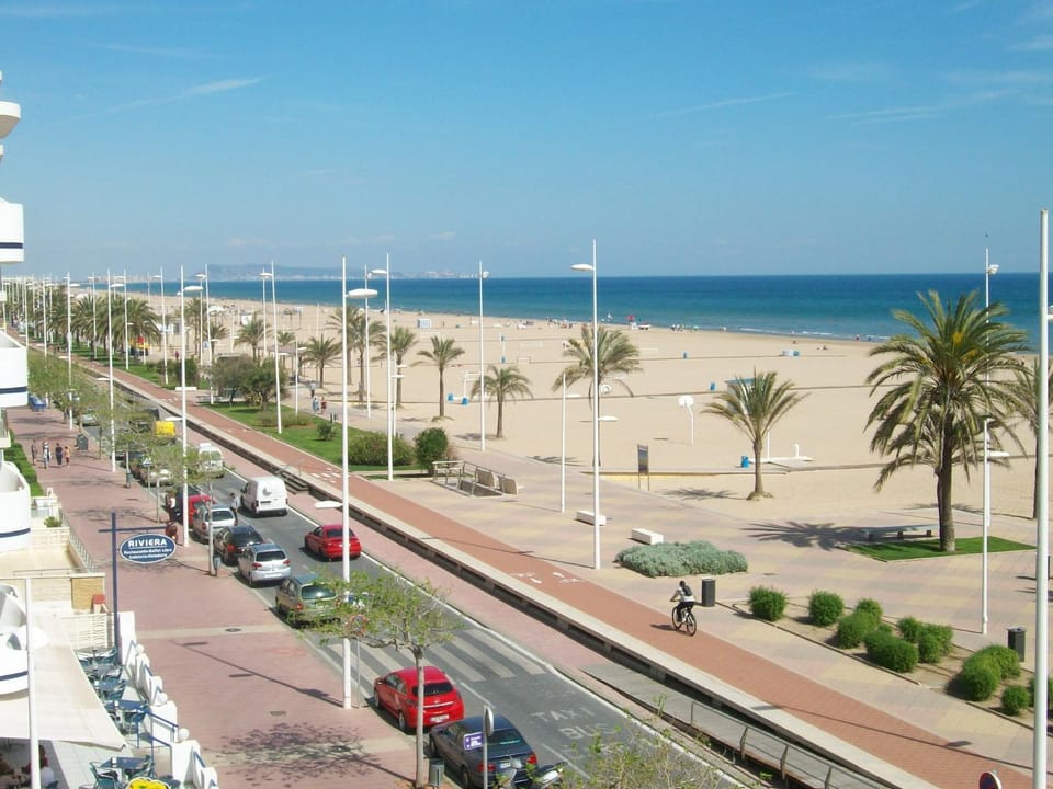 City view, Landmark view, Sea view, Street view