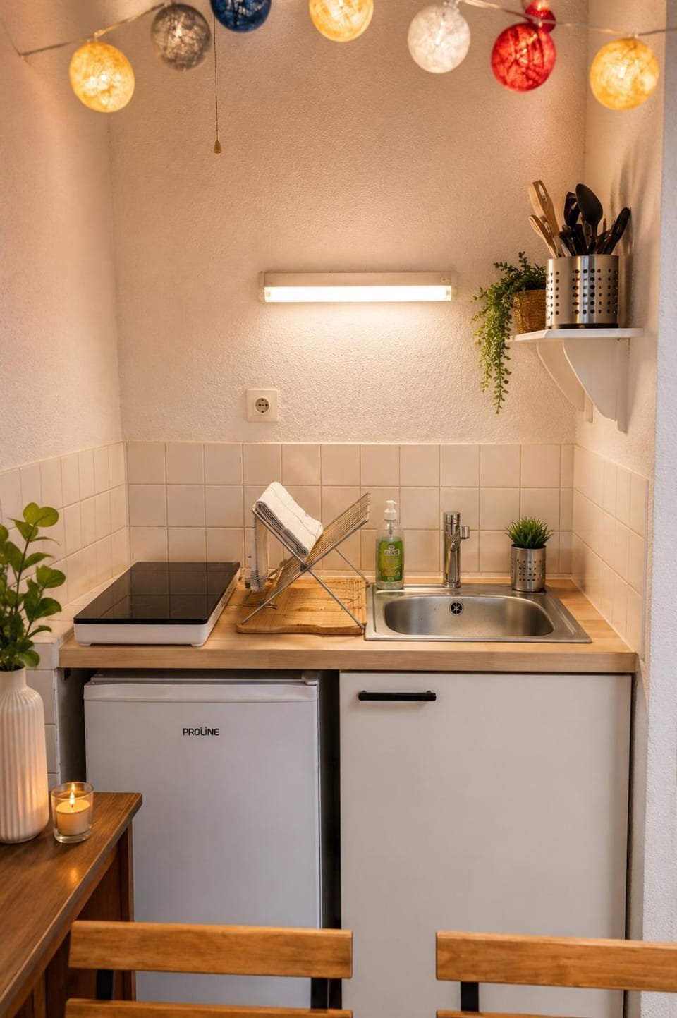 Kitchen or kitchenette, stove