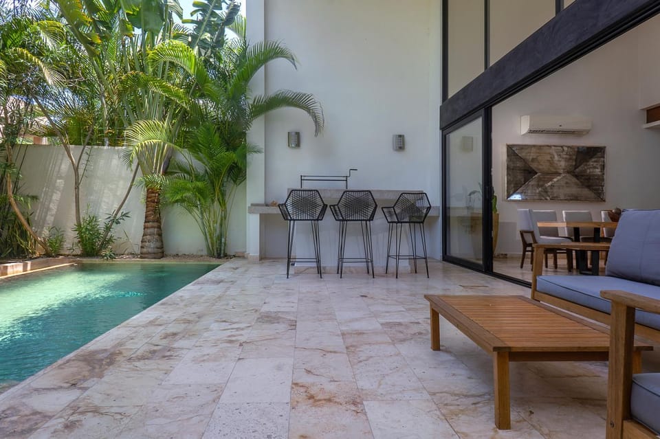 Spectacular 4BR Tulum Style Villa with Concierge and Secluded Pool Villa in Tulum