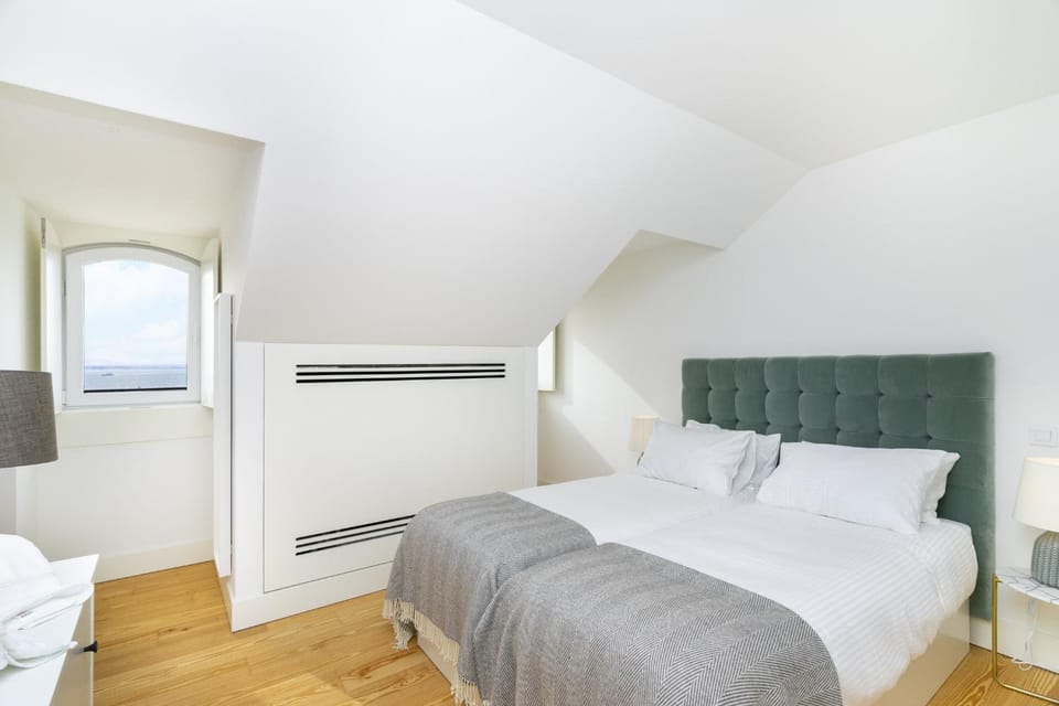 Property building, Bed, View (from property/room), Photo of the whole room, Bedroom, Bedroom, Family