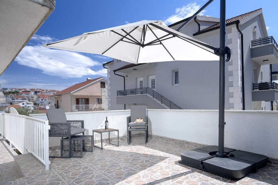 Property building, Patio, Day, View (from property/room), Balcony/Terrace