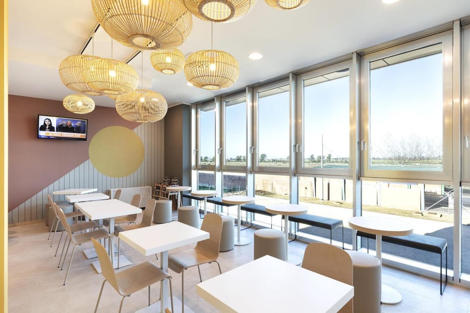 Restaurant/places to eat, Breakfast