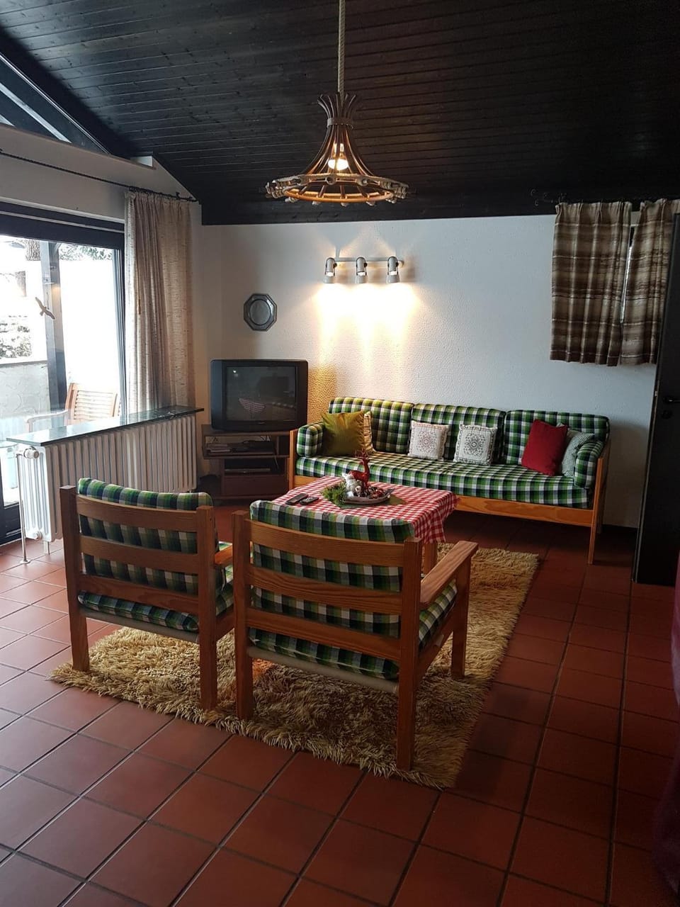 TV and multimedia, Living room