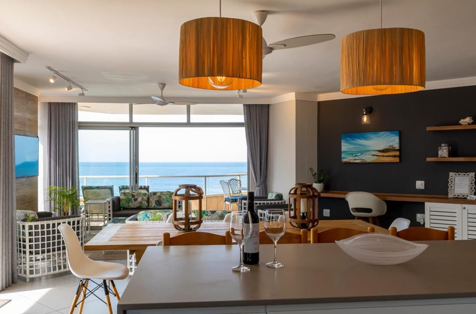 Living room, Seating area, Dining area, Sea view