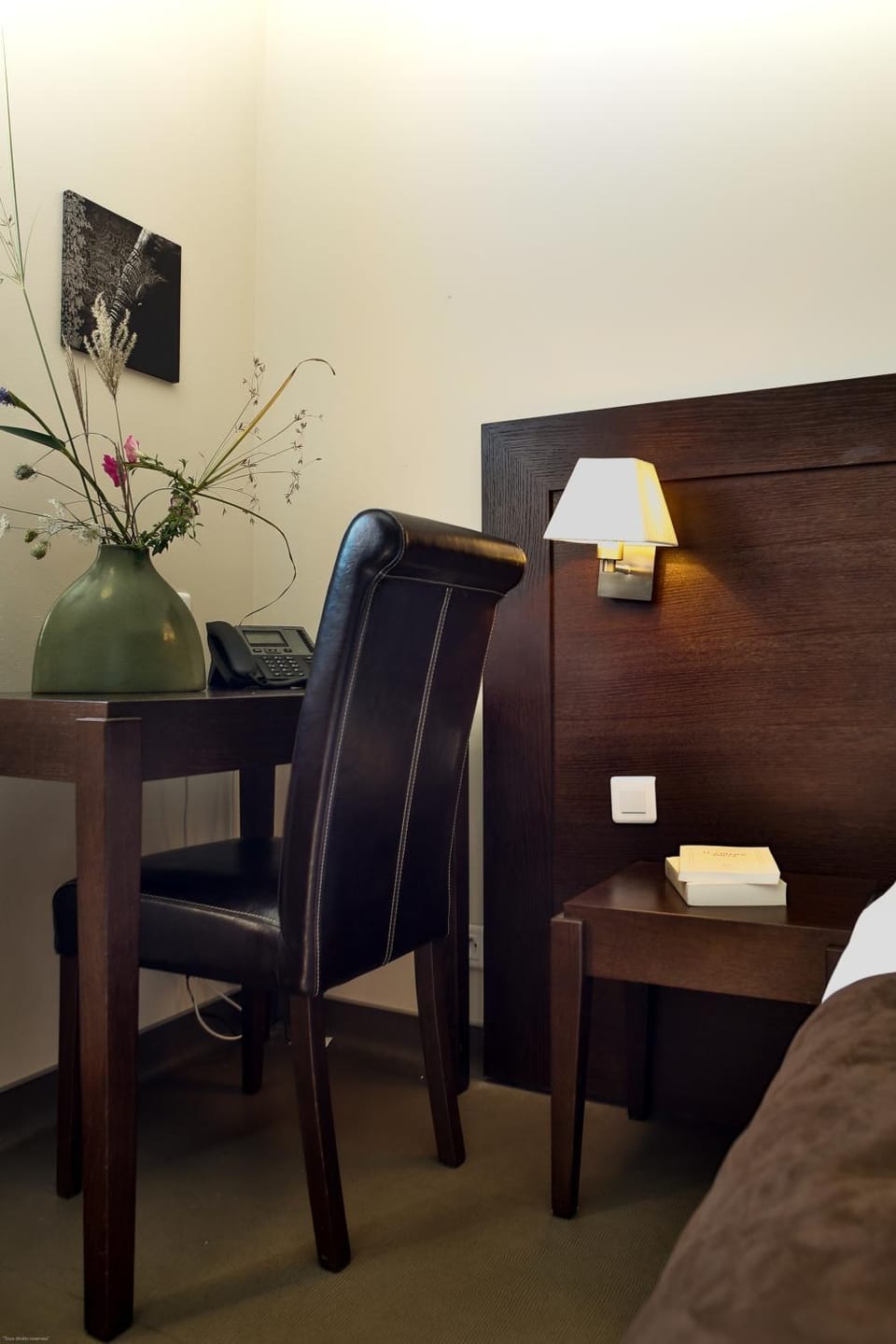 Seating area, Bedroom