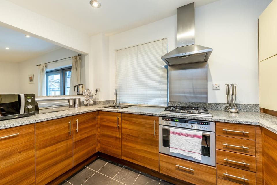 Coffee/tea facilities, Kitchen or kitchenette