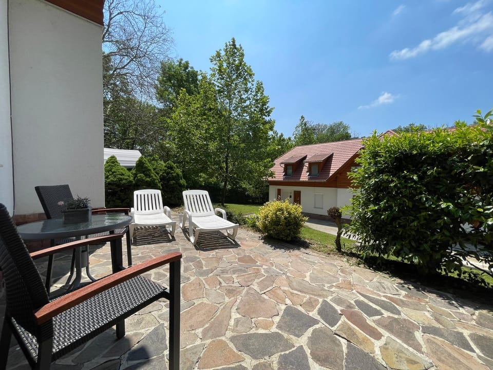 Balcony/Terrace, Balcony/Terrace