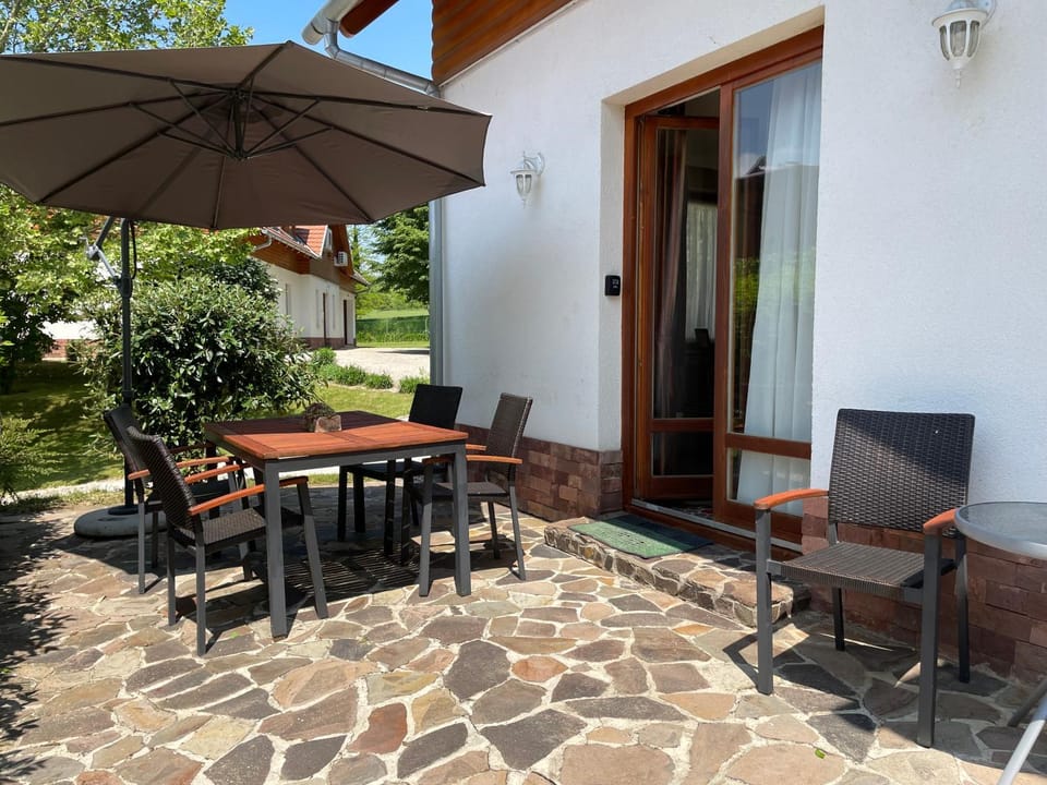 Balcony/Terrace, Balcony/Terrace