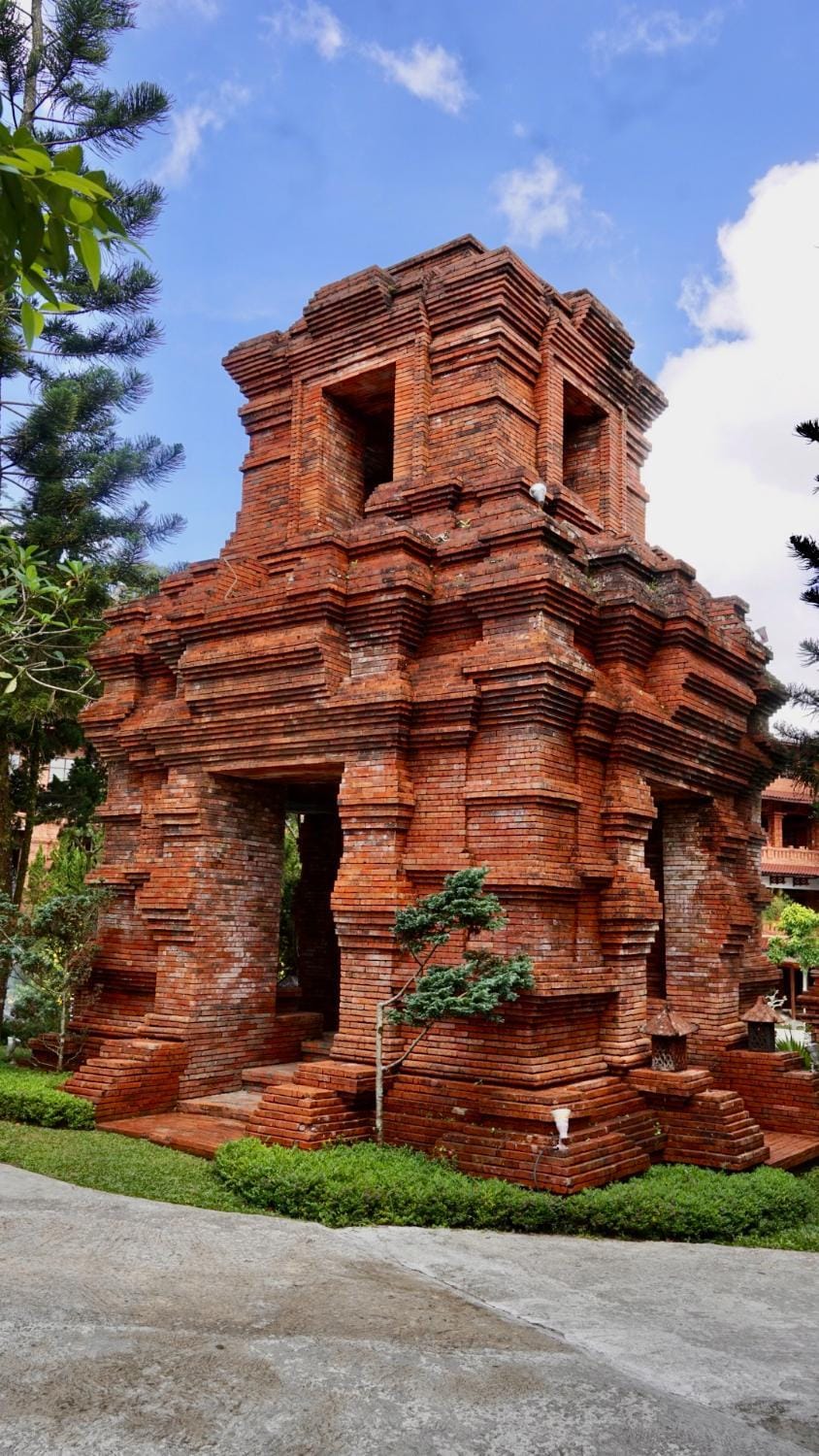 Jawa Dwipa Heritage Resort Hotel in East Java
