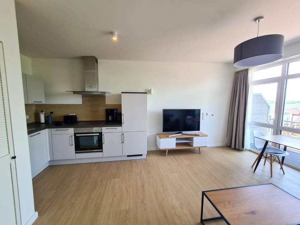 Patio, TV and multimedia, Balcony/Terrace, Kitchen or kitchenette, Living room, Photo of the whole room, Decorative detail, Seating area, Dining area