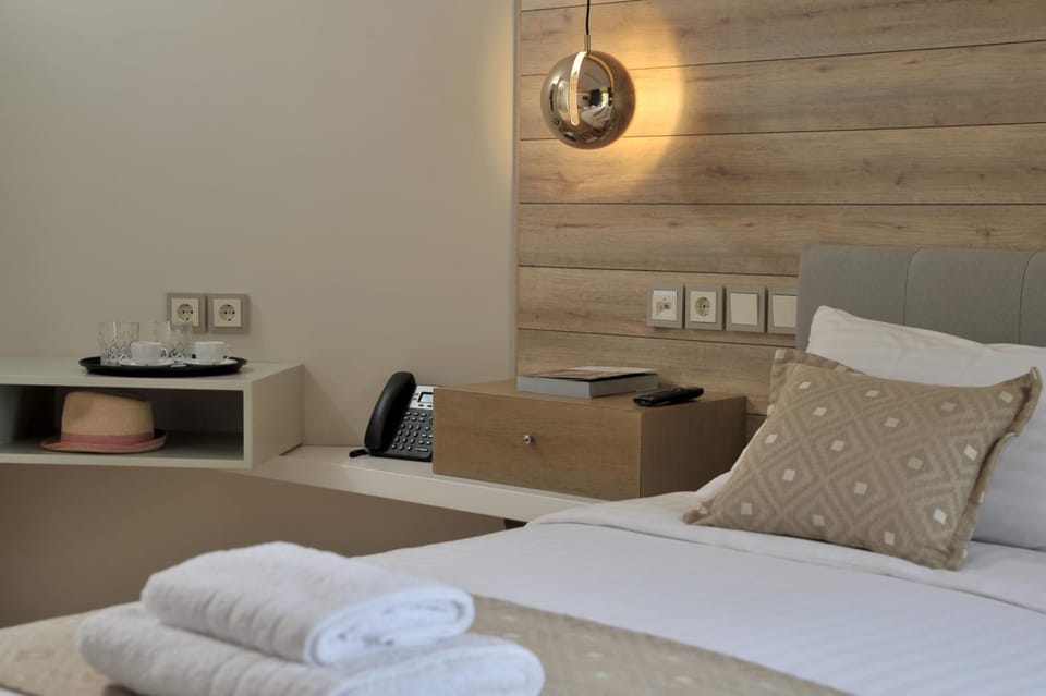 Bed, Coffee/tea facilities, Seating area