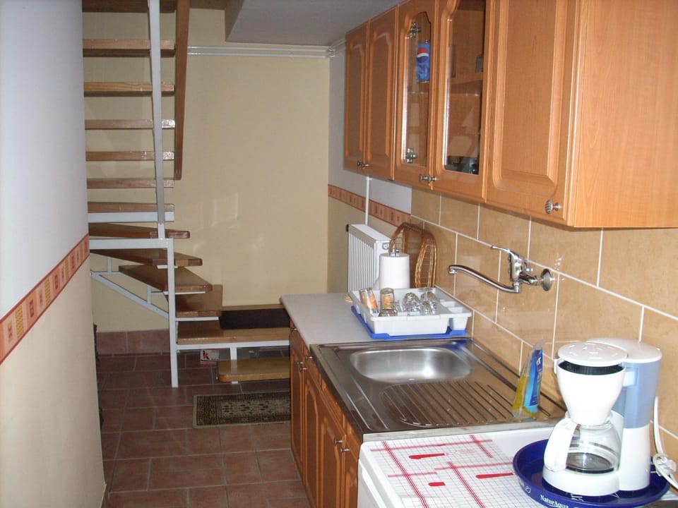 Coffee/tea facilities, Garden view, Family