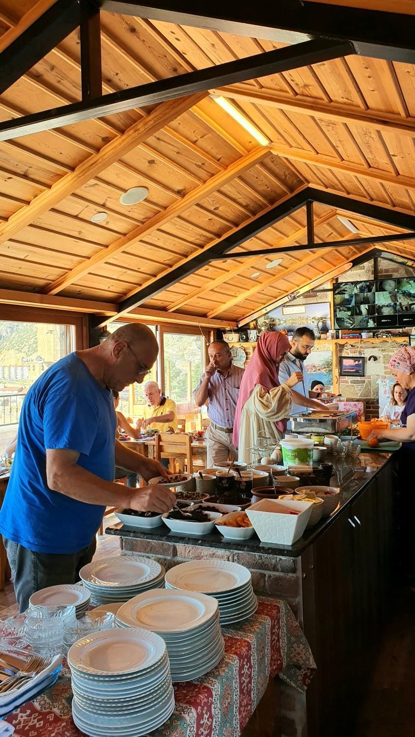 Restaurant/places to eat, Communal lounge/ TV room, Buffet breakfast
