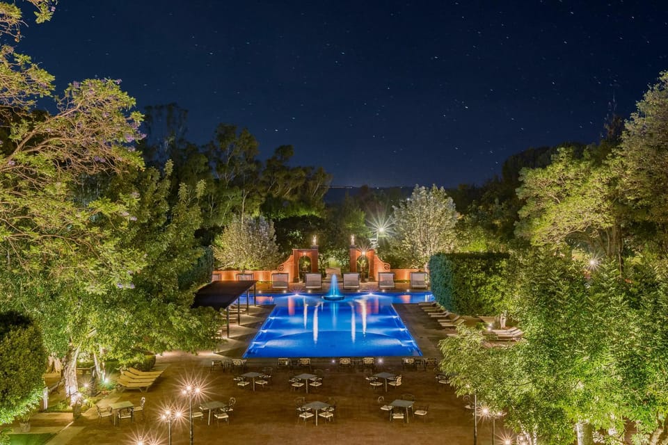 Pool view, Swimming pool