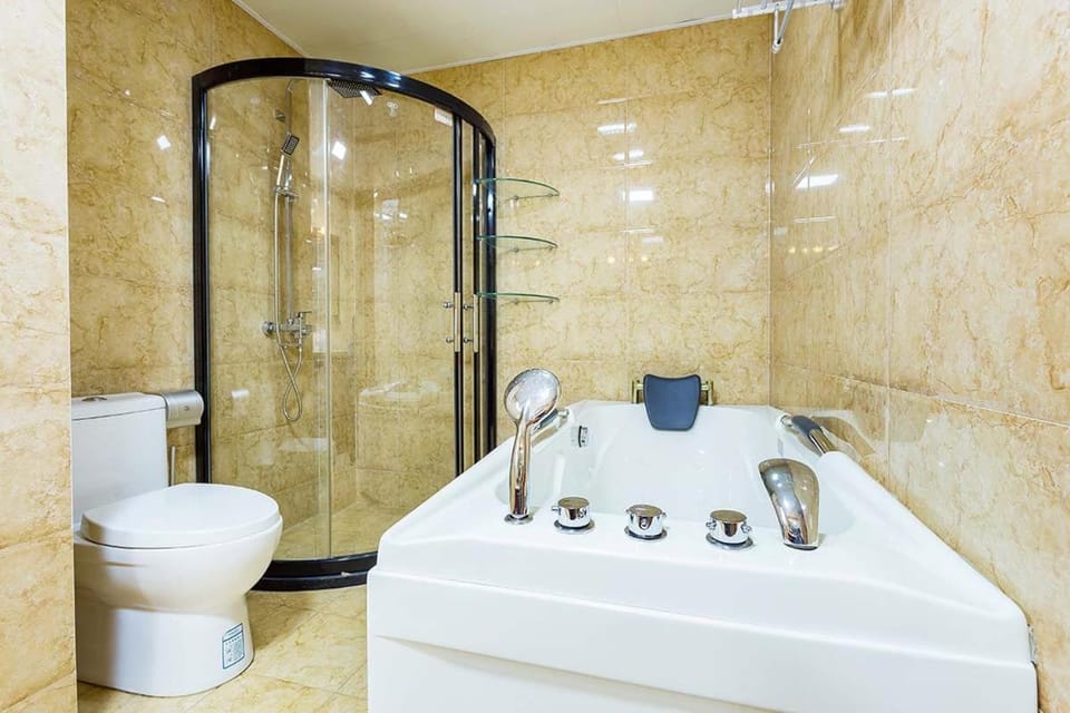 Chongqing Nanan·Nanbin Road· Locals Apartment 00132610 Apartment in China