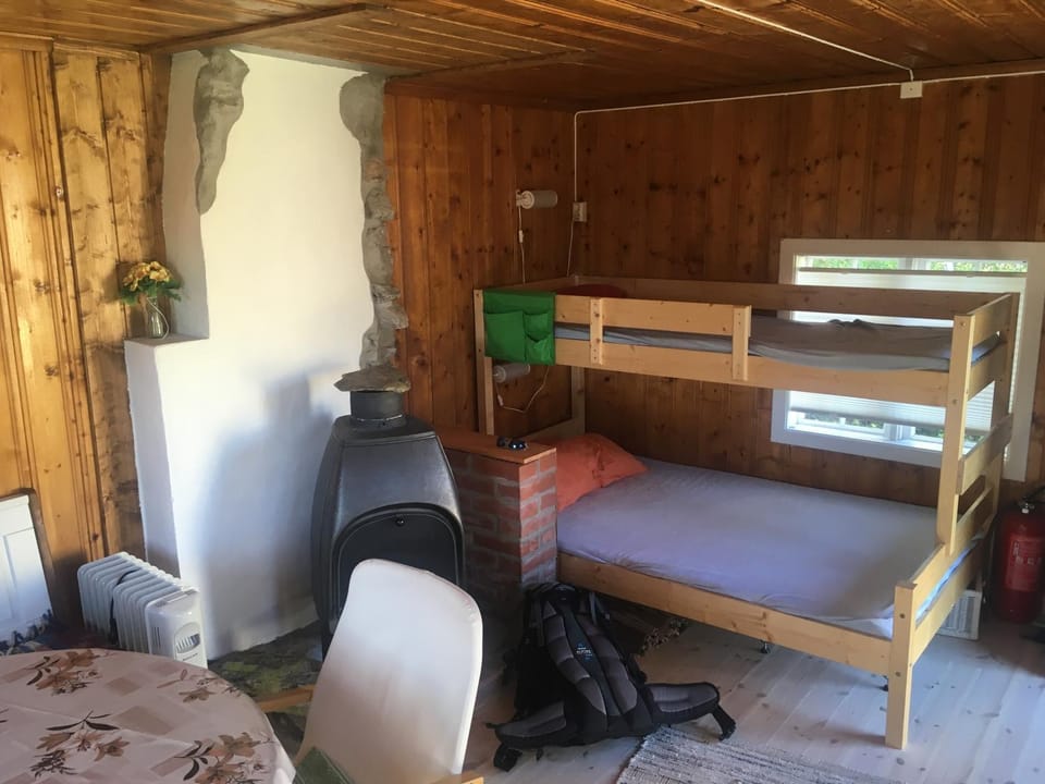 bunk bed