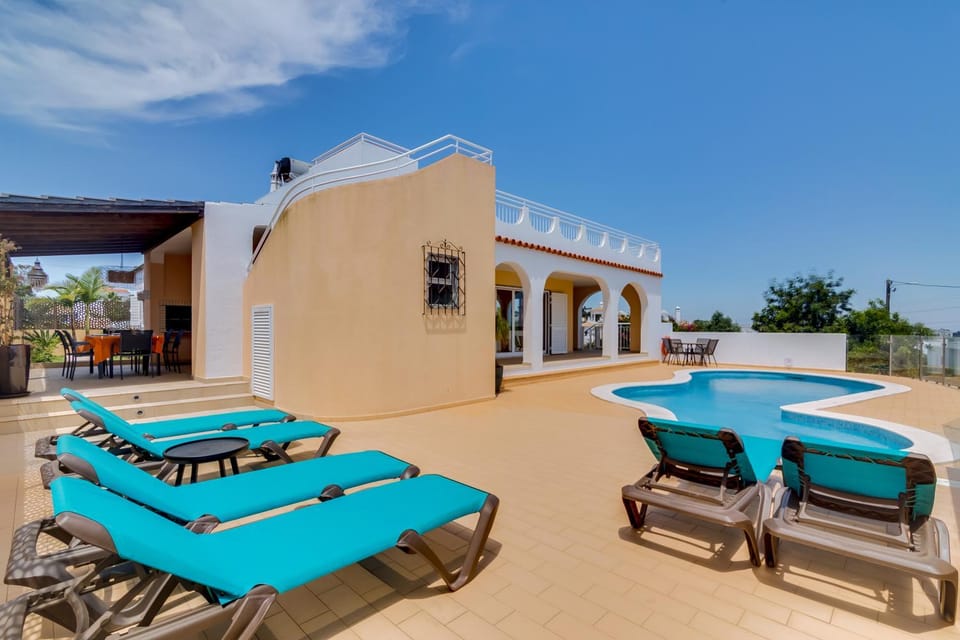 Pool view, Swimming pool
