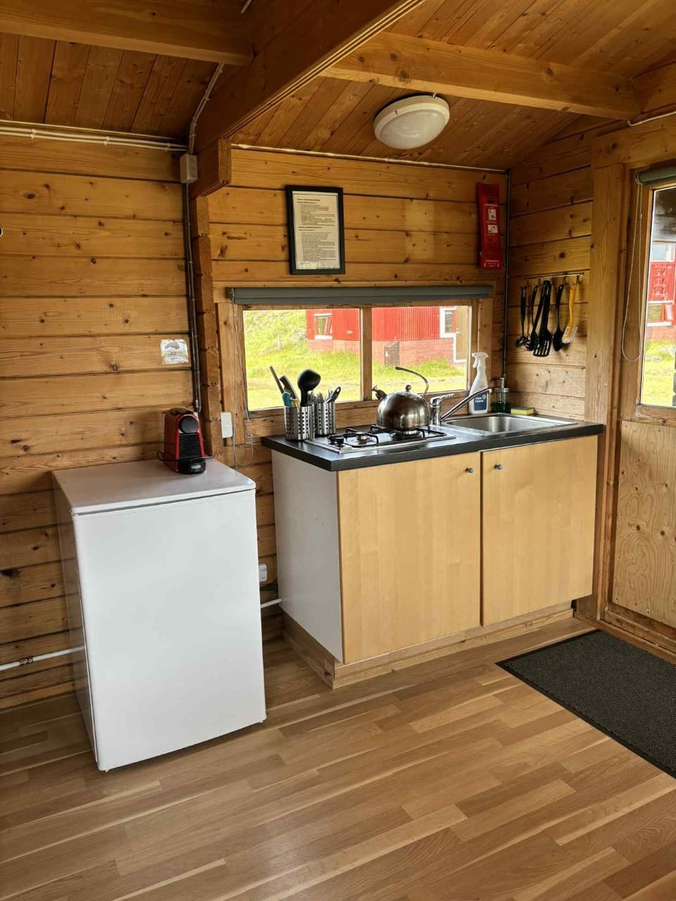 Coffee/tea facilities, Kitchen or kitchenette