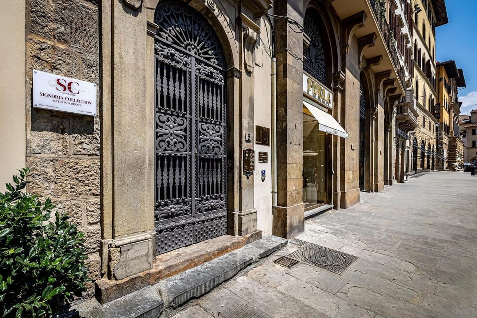 Property building, Street view