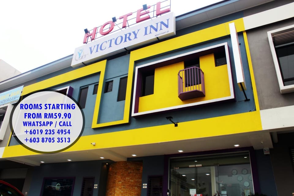 Property building, Facade/entrance, Property logo or sign