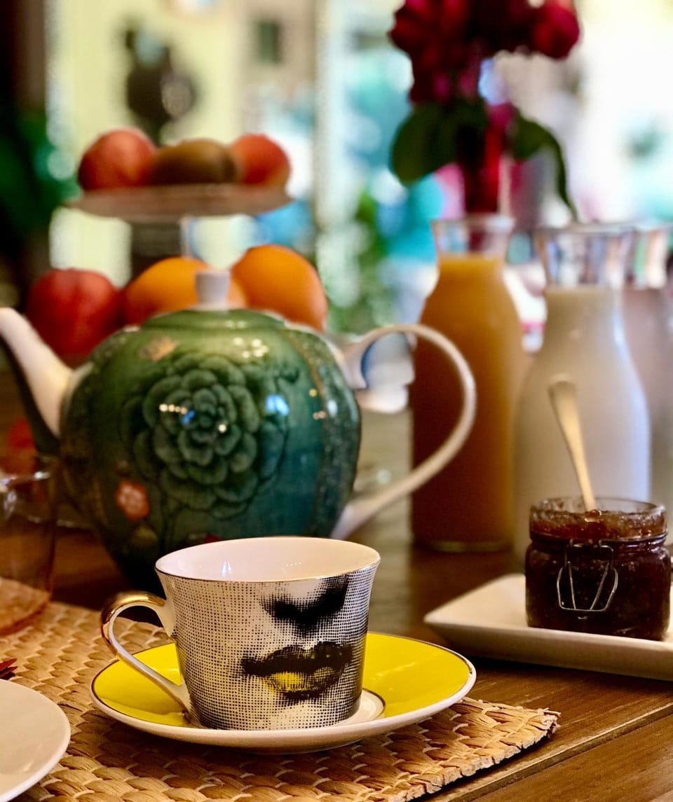 Coffee/tea facilities, Food and drinks, Food, Breakfast, Continental breakfast, Drinks