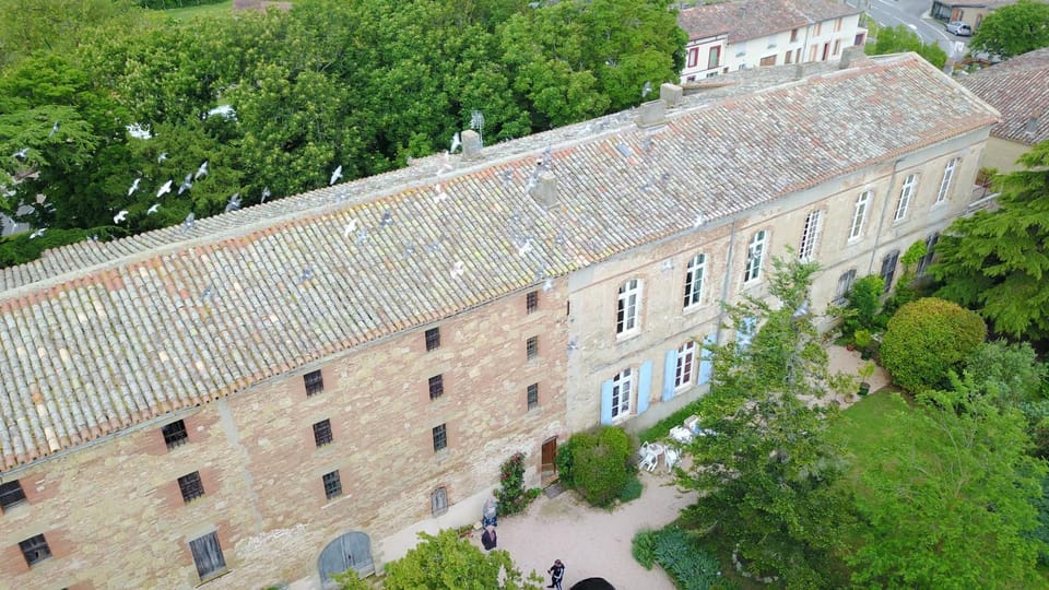 Château de Vallègue Bed and Breakfast in Occitanie