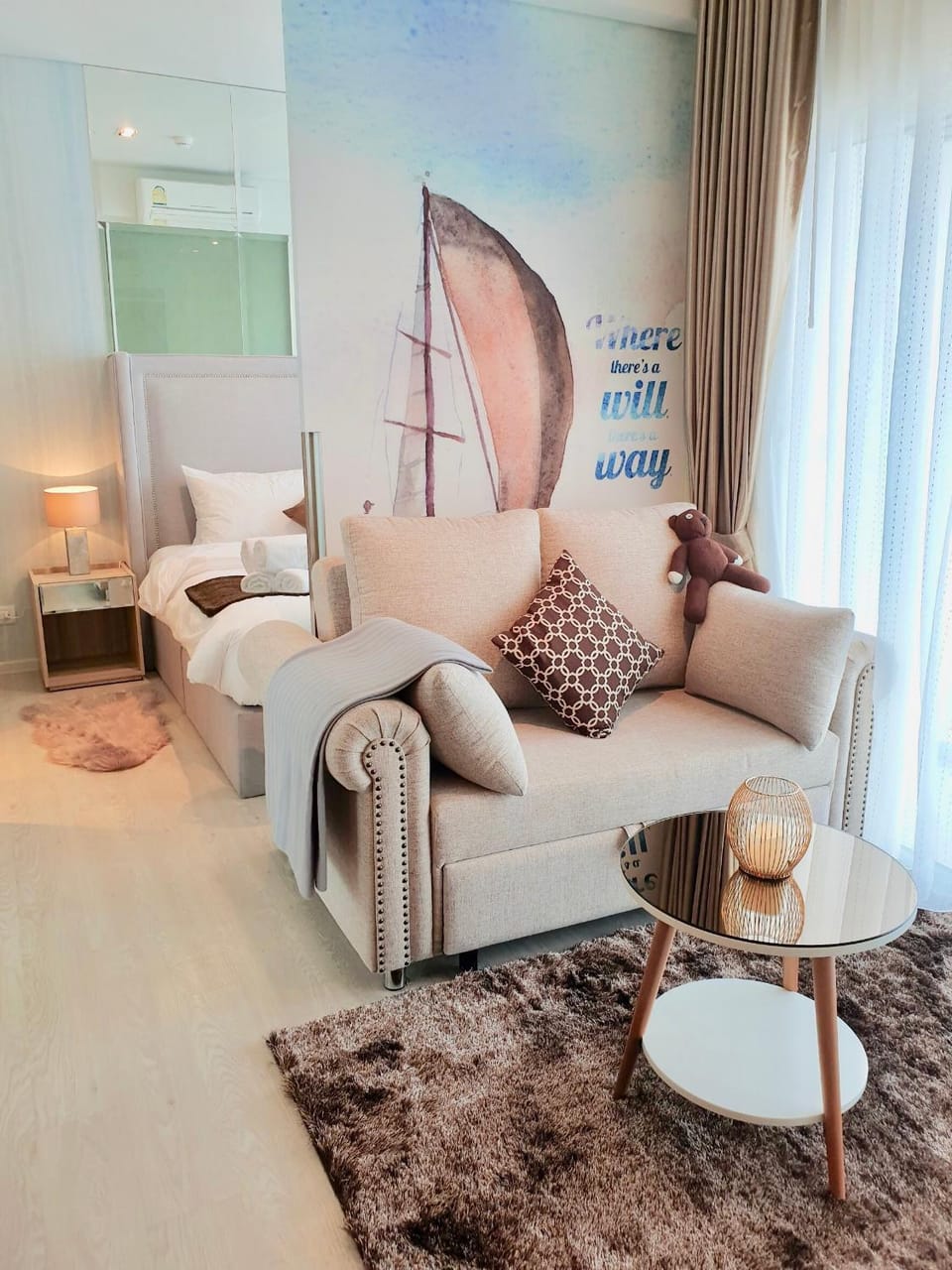 Bed, Living room, Photo of the whole room