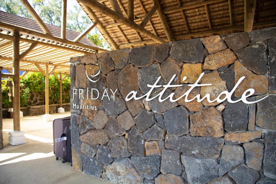 Facade/entrance, Property logo or sign, Logo/Certificate/Sign