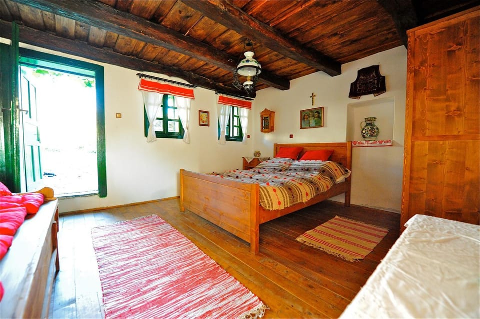 Transylvanian country house Apartment in Romania